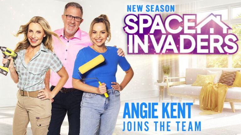 Space Invaders on Channel 9