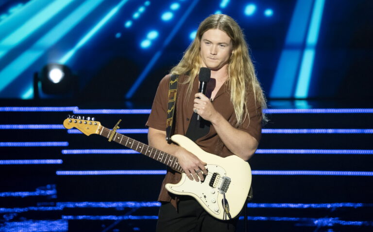 Sash Seabourne from Australian Idol