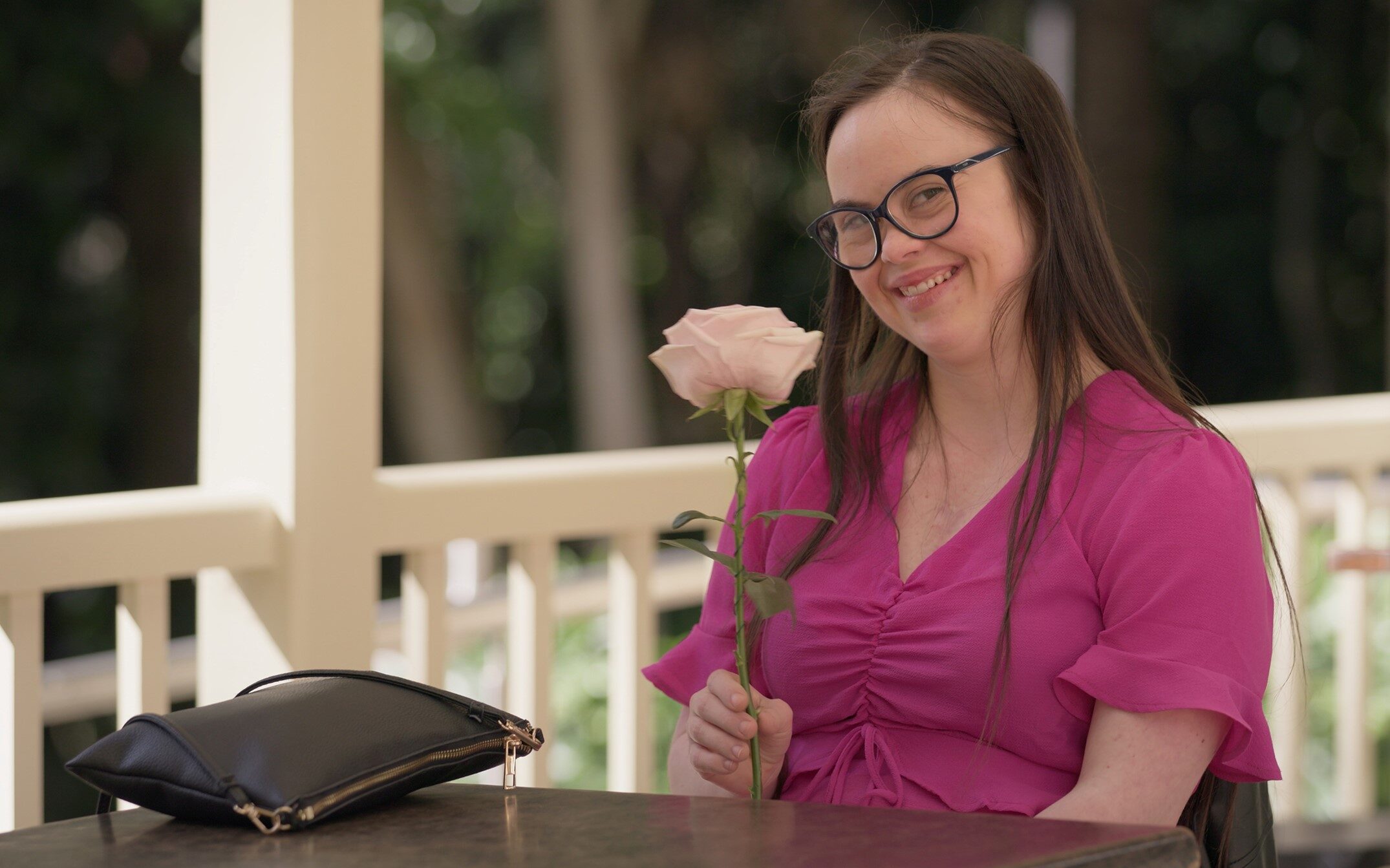 After her romantic dinner date, Olivia is having feelings she hasn’t experienced before.