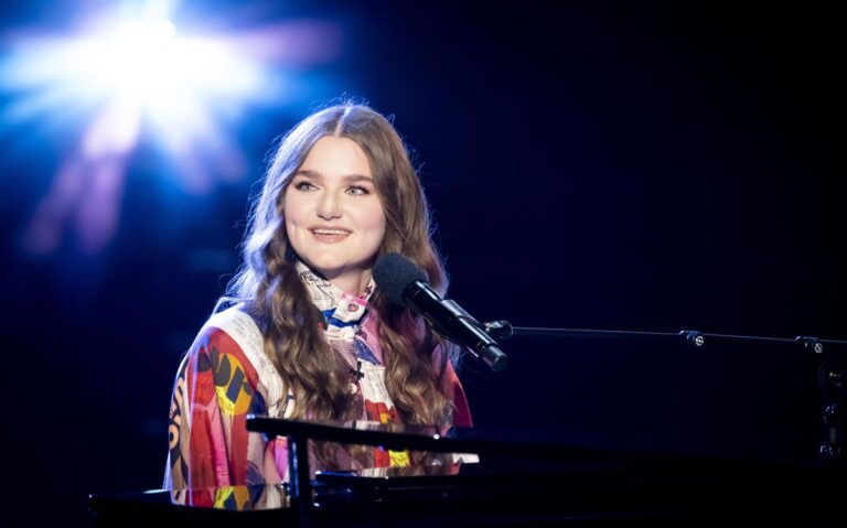 Australian Idol Podcast | Angelina Curtis