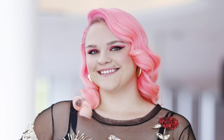 Australian Idol Podcast | Anya Hynninen