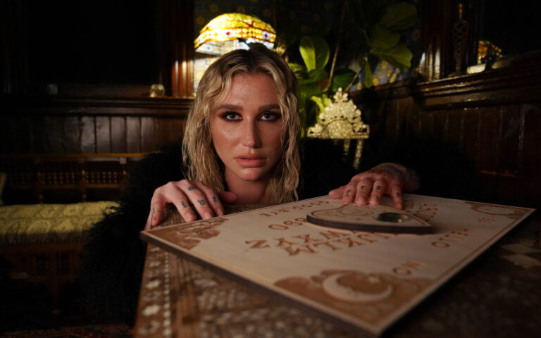 Conjuring Kesha on Foxtel