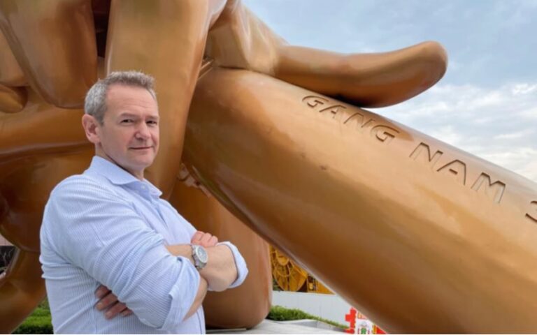 South Korea with Alexander Armstrong