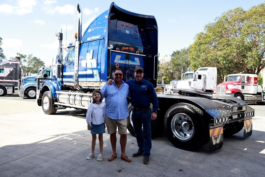 Aussie Truck Rehab on Discovery