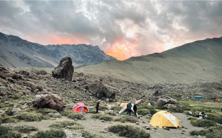 The Andes Tragedy: 50 Years Later on SBS