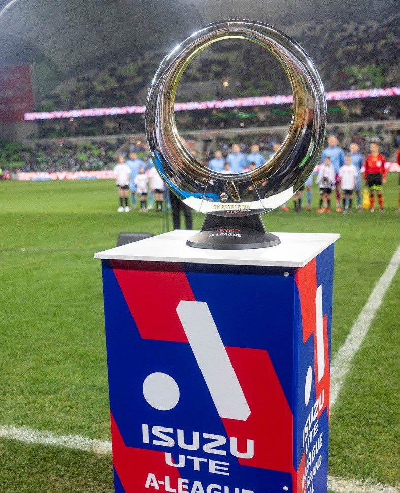 Live Football on 10 this week