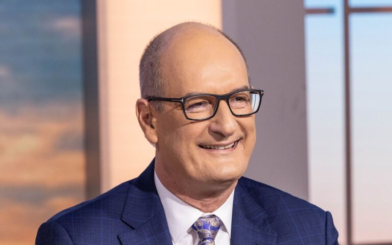 Sunrise on Seven farewells Kochie