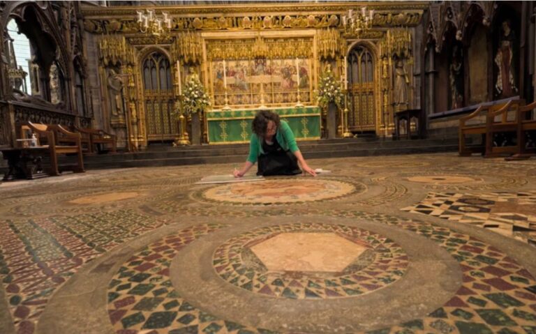 Westminster Abbey: Behind Closed Doors on SBS