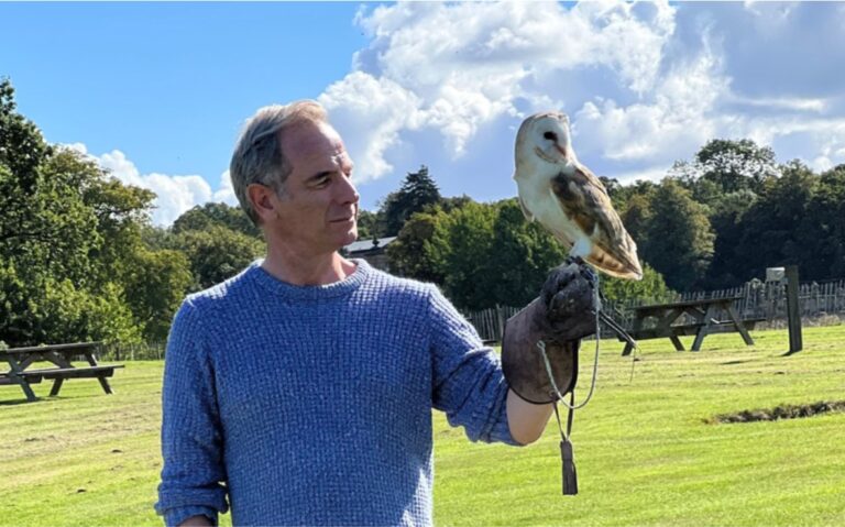 Robson Green's Weekend Escapes on SBS