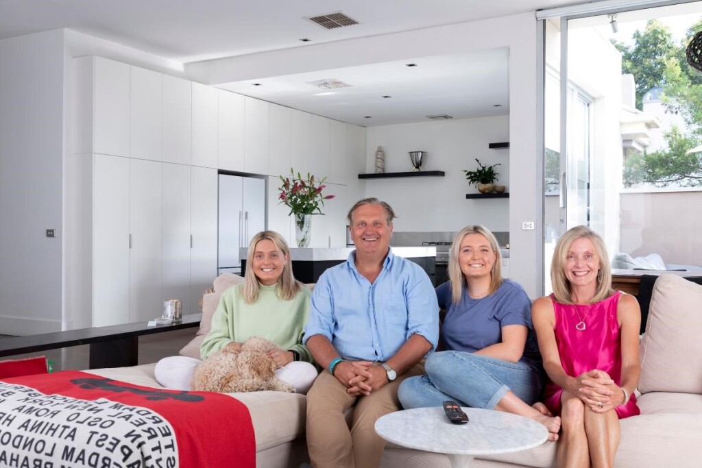 Gogglebox Australia on 10