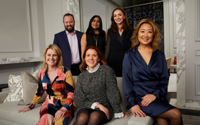 Britain's Most Expensive Houses on SBS