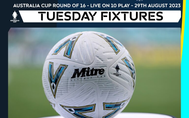 Live Football on 10 Play