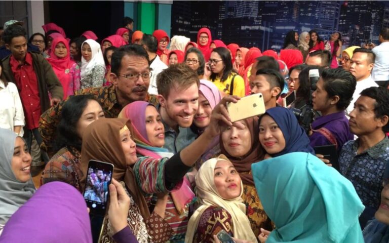 Help I've Gone Viral on SBS Viceland