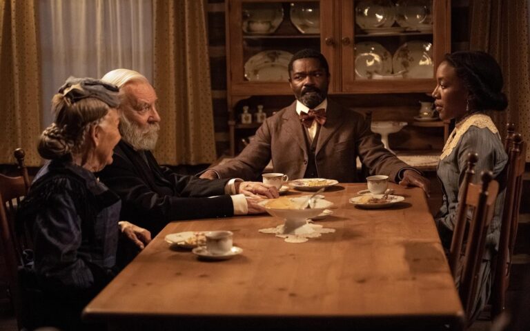 Lawmen: Bass Reeves (image - Paramount+)