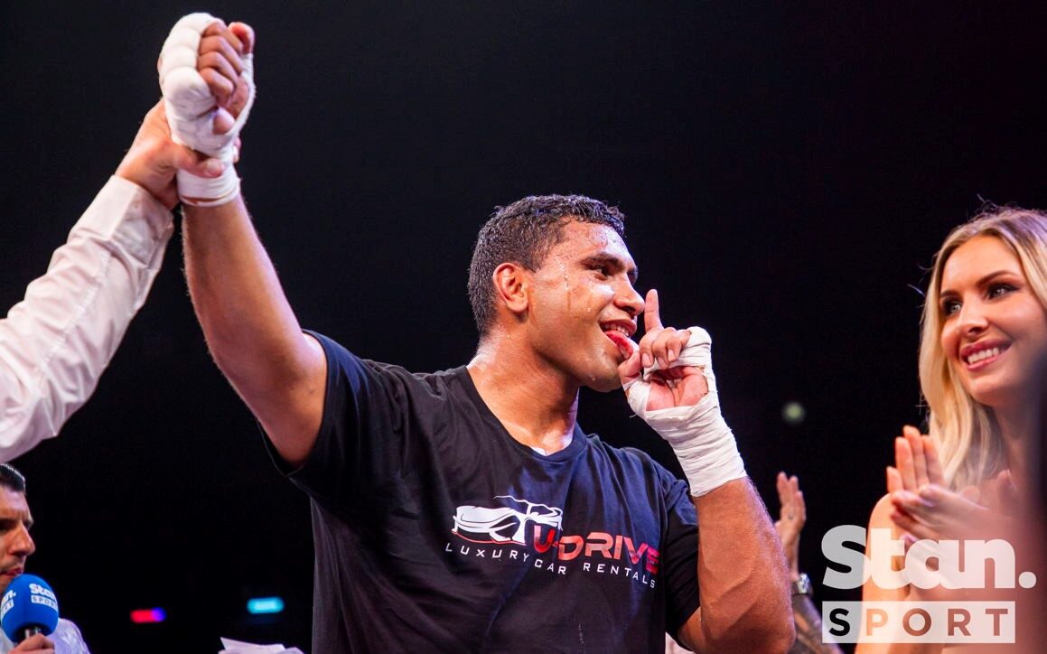 NRL and boxing superstars put on sensational show at Battle on the Reef