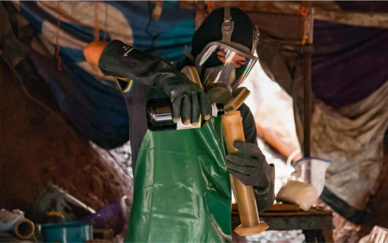 Making a Killing: Triads Cartels and the New Business of Drugs on SBS Viceland