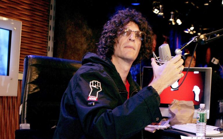 Dark Side of the 2000s on SBS Viceland