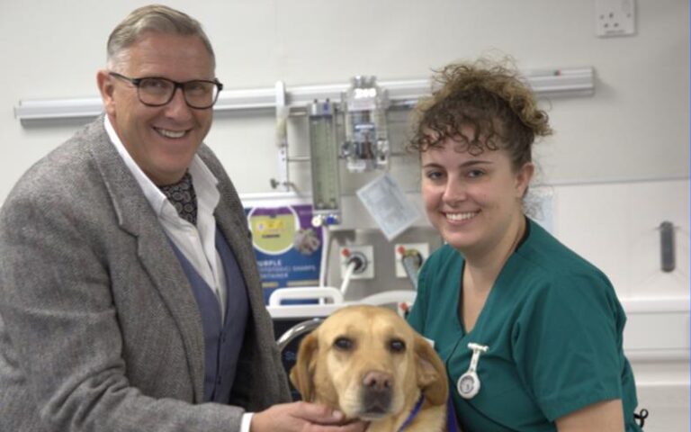 The Dog Hospital with Graeme Hall on 10