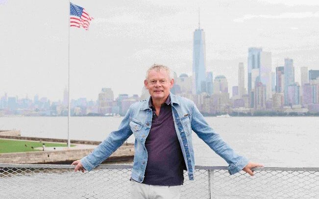 Martin Clunes: Islands of America on ABC