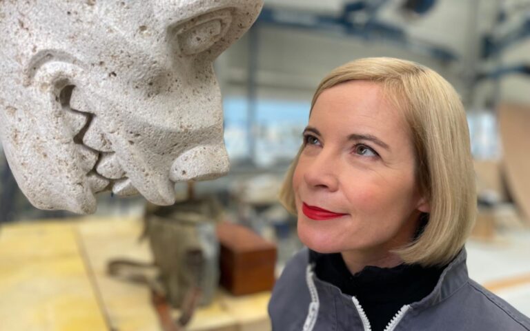 Rebuilding Notre Dame Cathedral With Lucy Worsley on SBS
