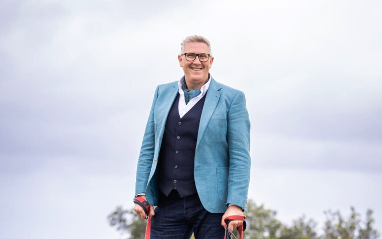 Dogs Behaving (Very) Badly Australia on 10 returns 23 July