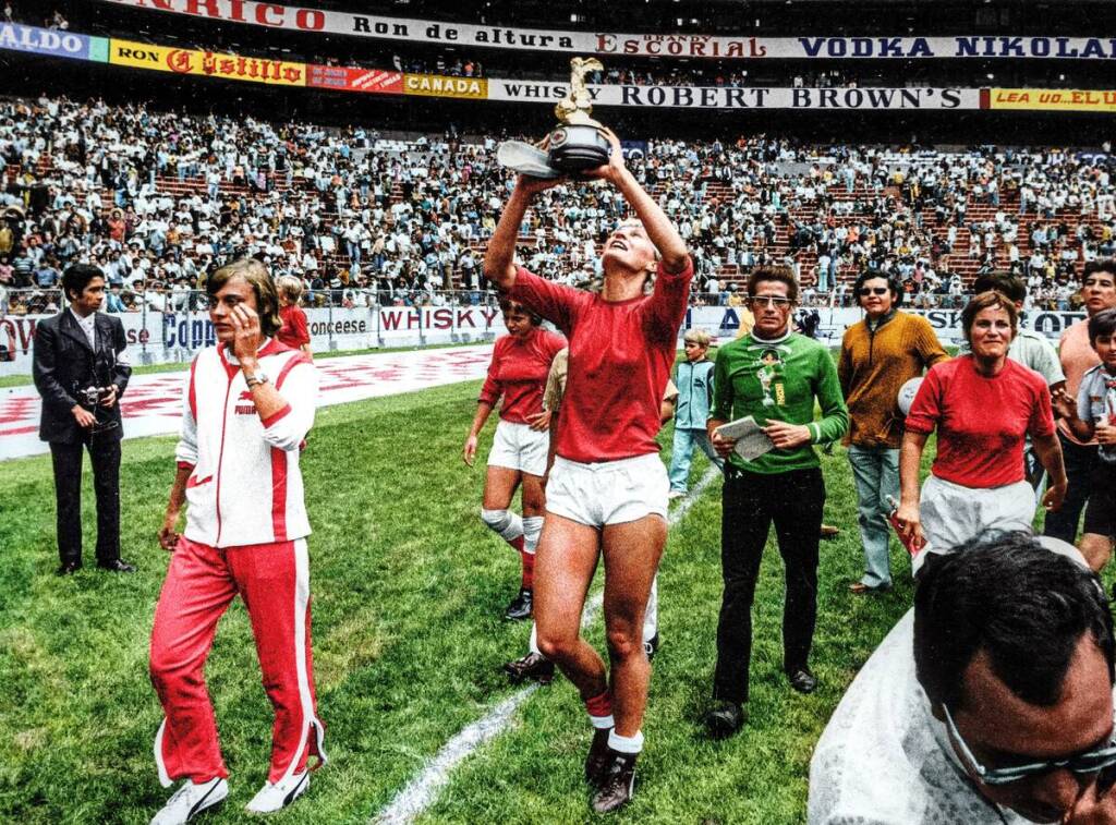 Melbourne International Film Festival opens today