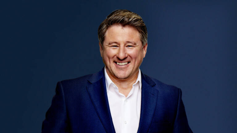 Nine CEO Mike Sneesby to step down