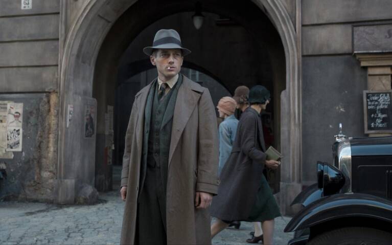 Babylon Berlin on SBS and SBS on Demand S1E1