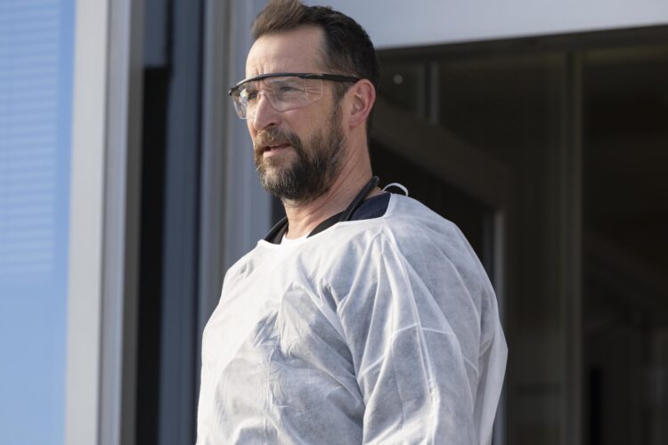 The Pitt on Binge stars Noah Wyle