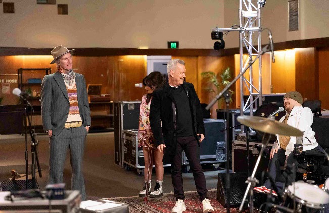 Headliners on ABC and ABC iview S1E2