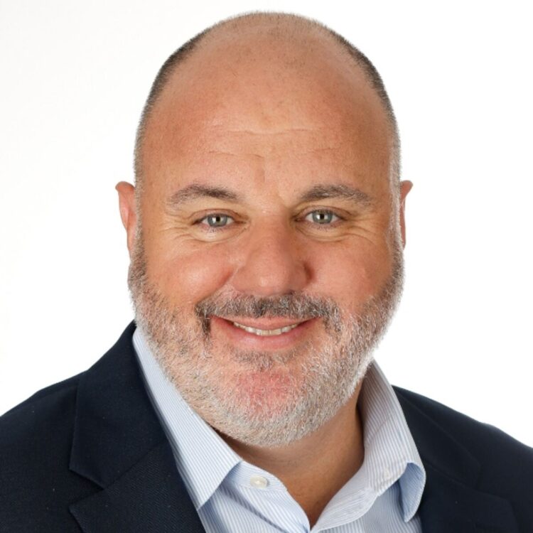 Craig Hutchison returns to Channel 7