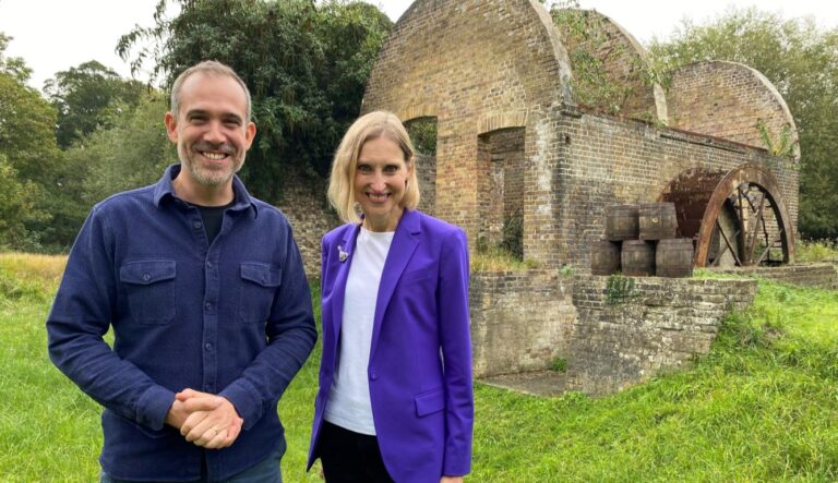 The Gunpowder Plot: Countdown To Treason on SBS and SBS on Demand S1E1 and S1E2