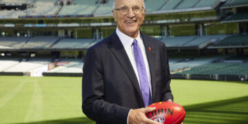 Footy legend Tim Watson calls time on remarkable TV career with Seven