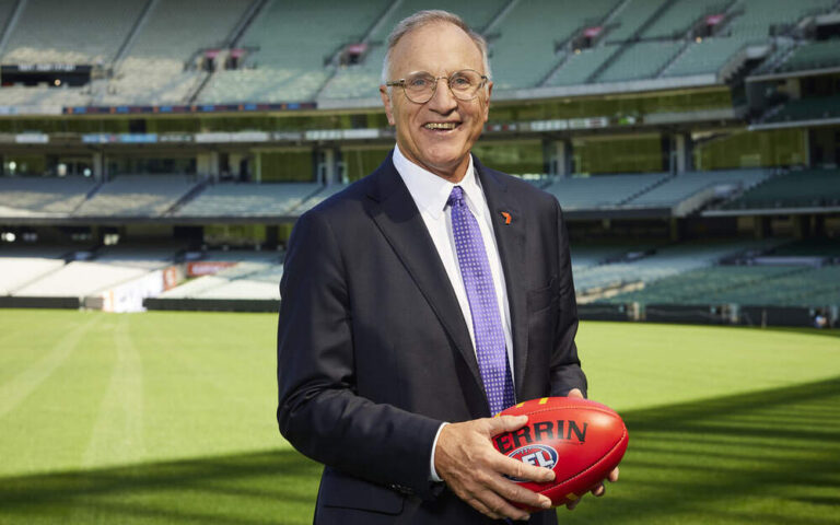 Footy legend Tim Watson calls time on remarkable TV career with Seven