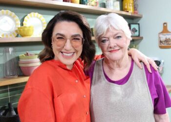 A Bite To Eat With Alice on ABC and ABC iview S1E41-S1E44