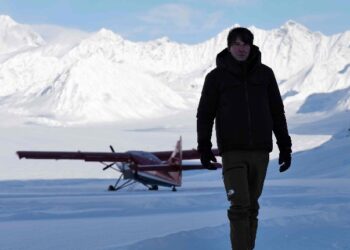 Solar System with Brian Cox on ABC and ABC iview S1E4