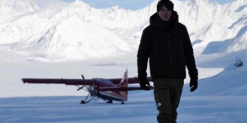 Solar System with Brian Cox on ABC and ABC iview S1E4