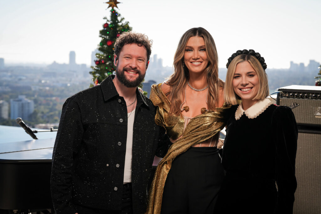 Delta's Hollywood Christmas on Channel 9 for 22 December