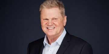 Fatty Vautin calls full time at Nine