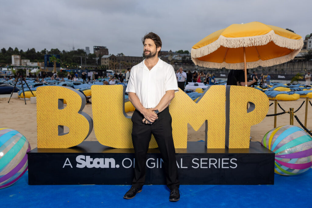 Bump on Stan cast celebrate final season