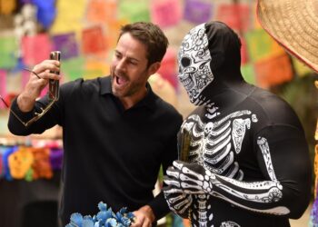 A League of Their Own: Mexican Road Trip on SBS Viceland and SBS on Demand S8E1 and S8E2