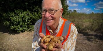 Dr Karl’s How Things Work on ABC and ABC iview S1E3
