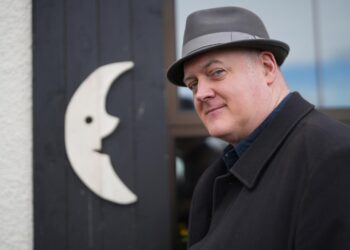 Wonders Of The Moon With Dara Ó Briain on SBS and SBS on Demand S1E1