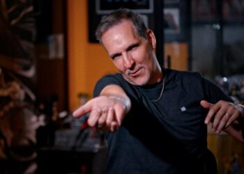 Icons Unearthed: Spiderman on SBS Viceland and SBS on Demand S1E1 and S1E2