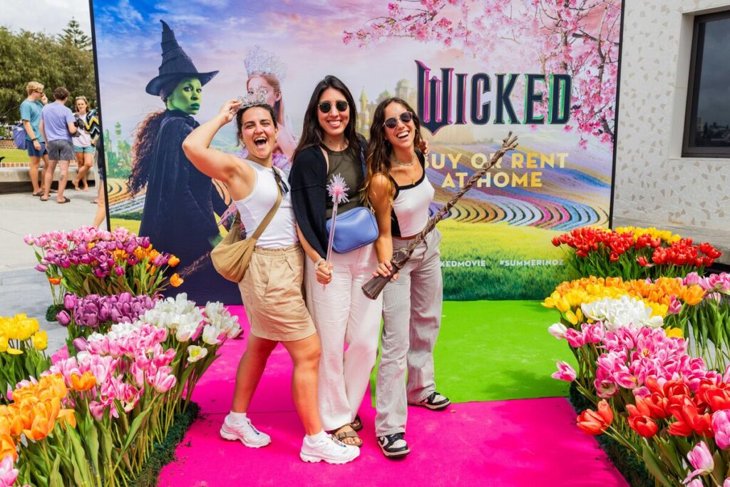 MOVIE | Wicked arrives at Bondi with 'Summer in Oz'