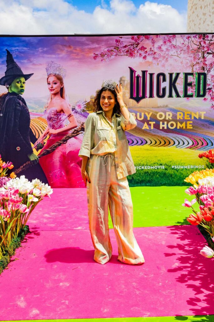 MOVIE | Wicked arrives at Bondi with 'Summer in Oz'