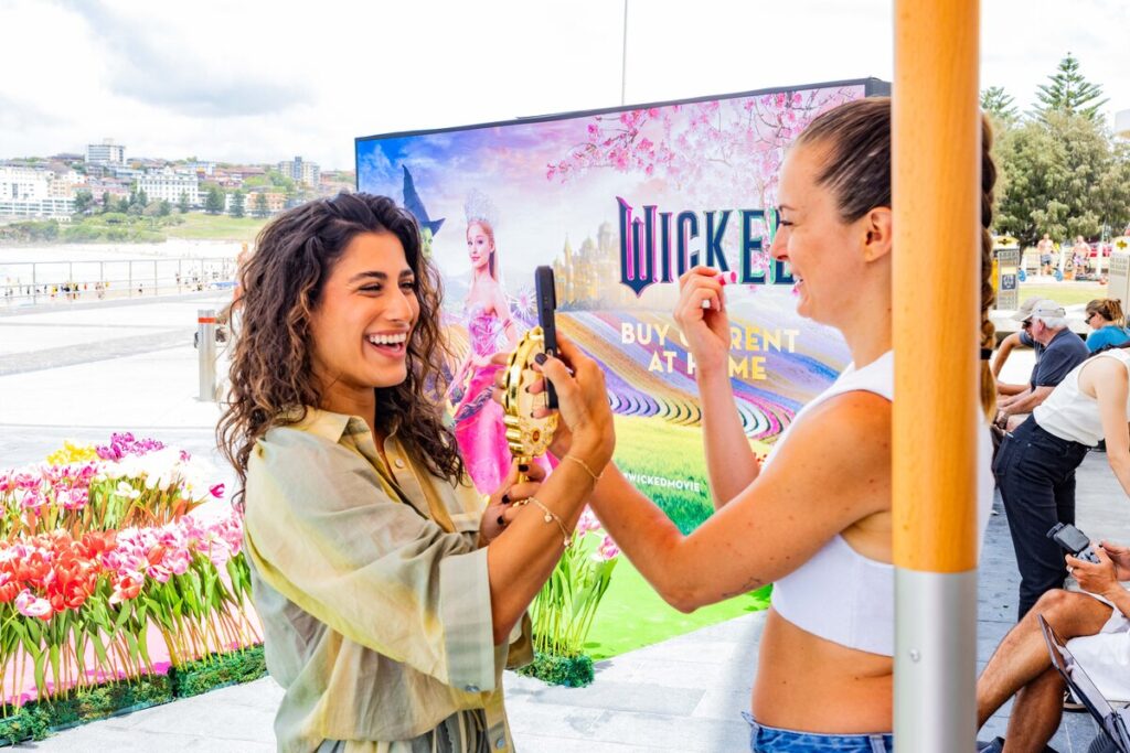 MOVIE | Wicked arrives at Bondi with 'Summer in Oz'