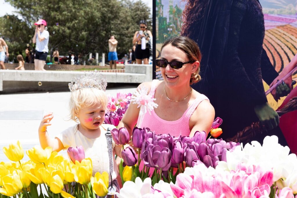 MOVIE | Wicked arrives at Bondi with 'Summer in Oz'