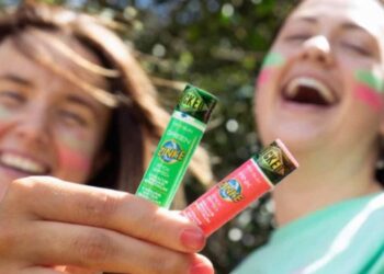 MOVIE | Wicked free pink and green zinc available at Bondi Beach