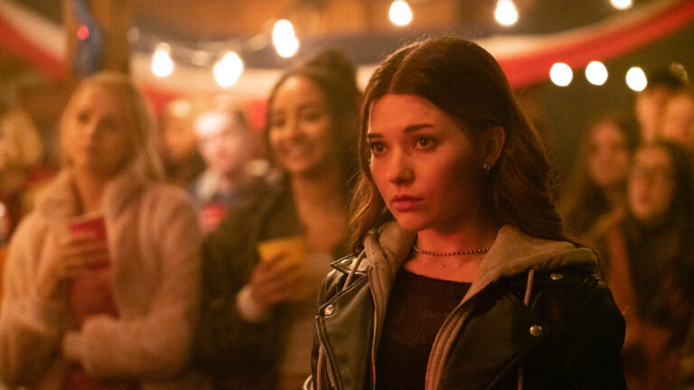 MOVIE | Clown in a Cornfield trailer